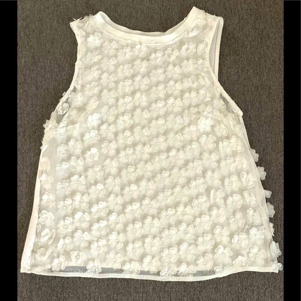 A New Day - Women’s white front sheer sleeveless floral top- Size Small